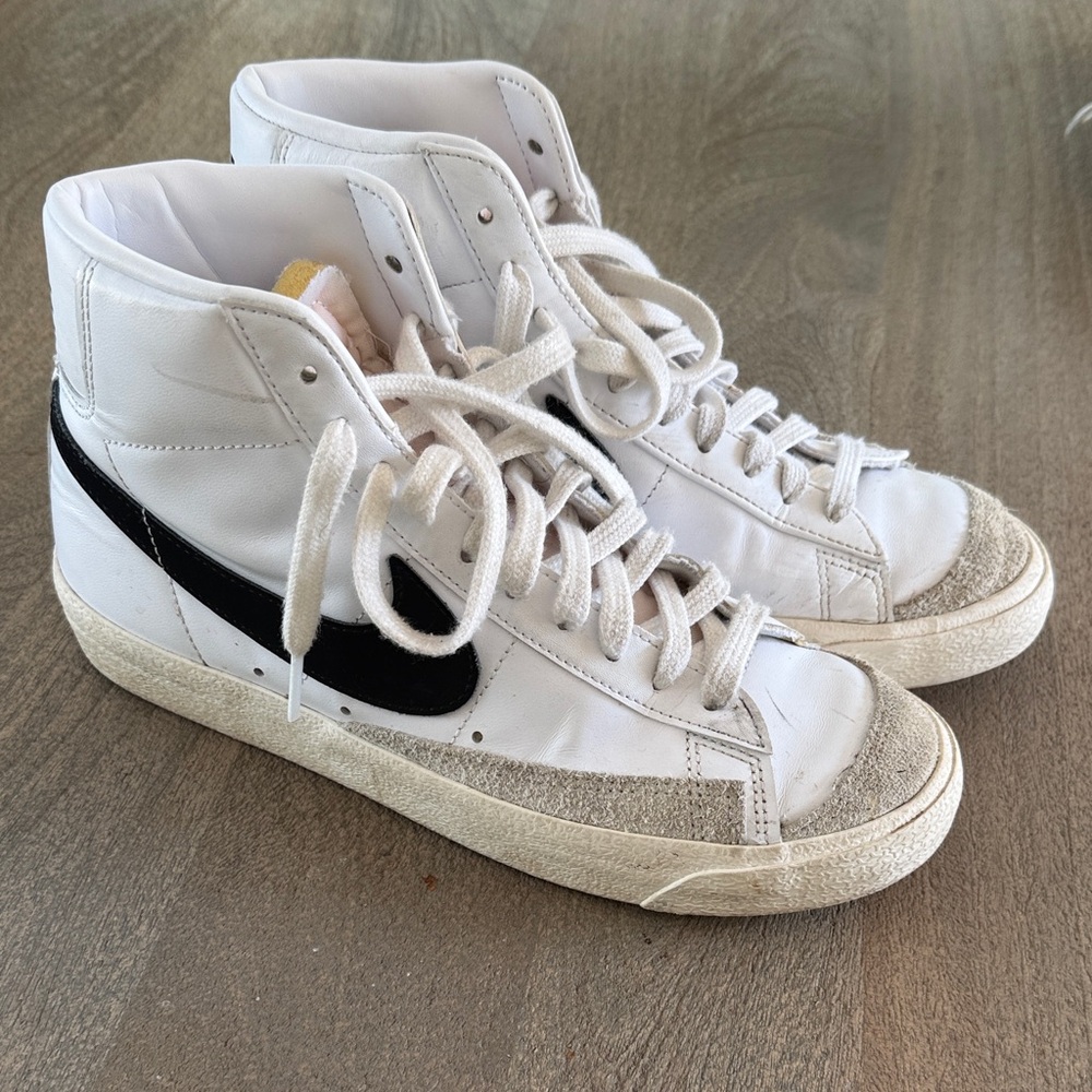 Nike White & Black High-Top Sneakers